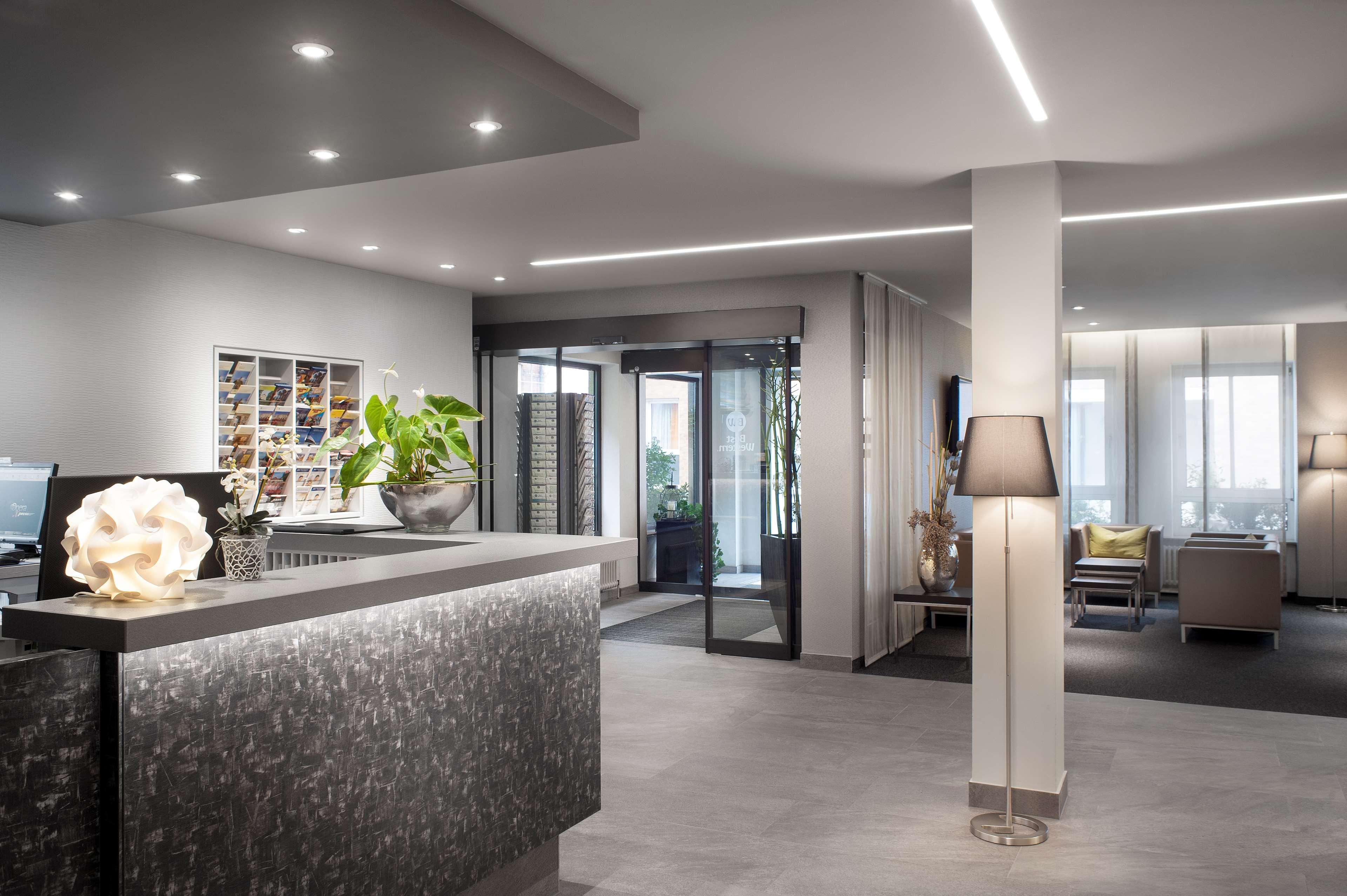 Best Western Hotel Favorit ลุดวิกสบูร์ก ภายนอก รูปภาพ