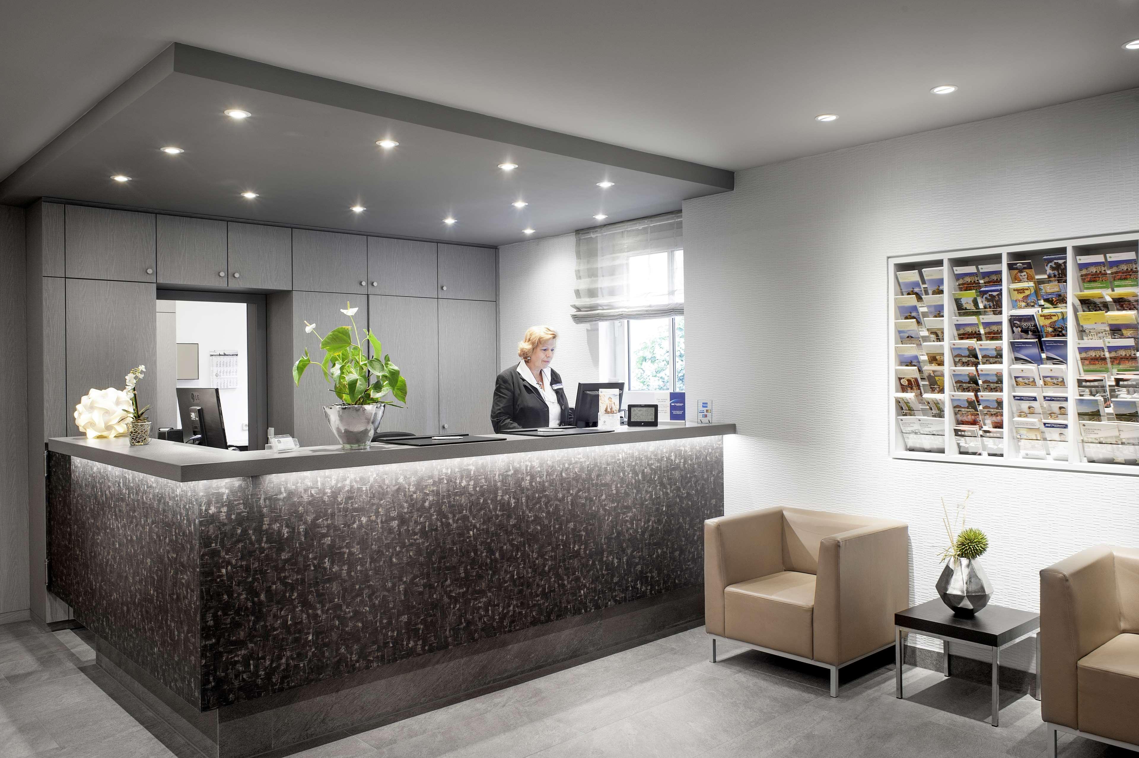 Best Western Hotel Favorit ลุดวิกสบูร์ก ภายนอก รูปภาพ